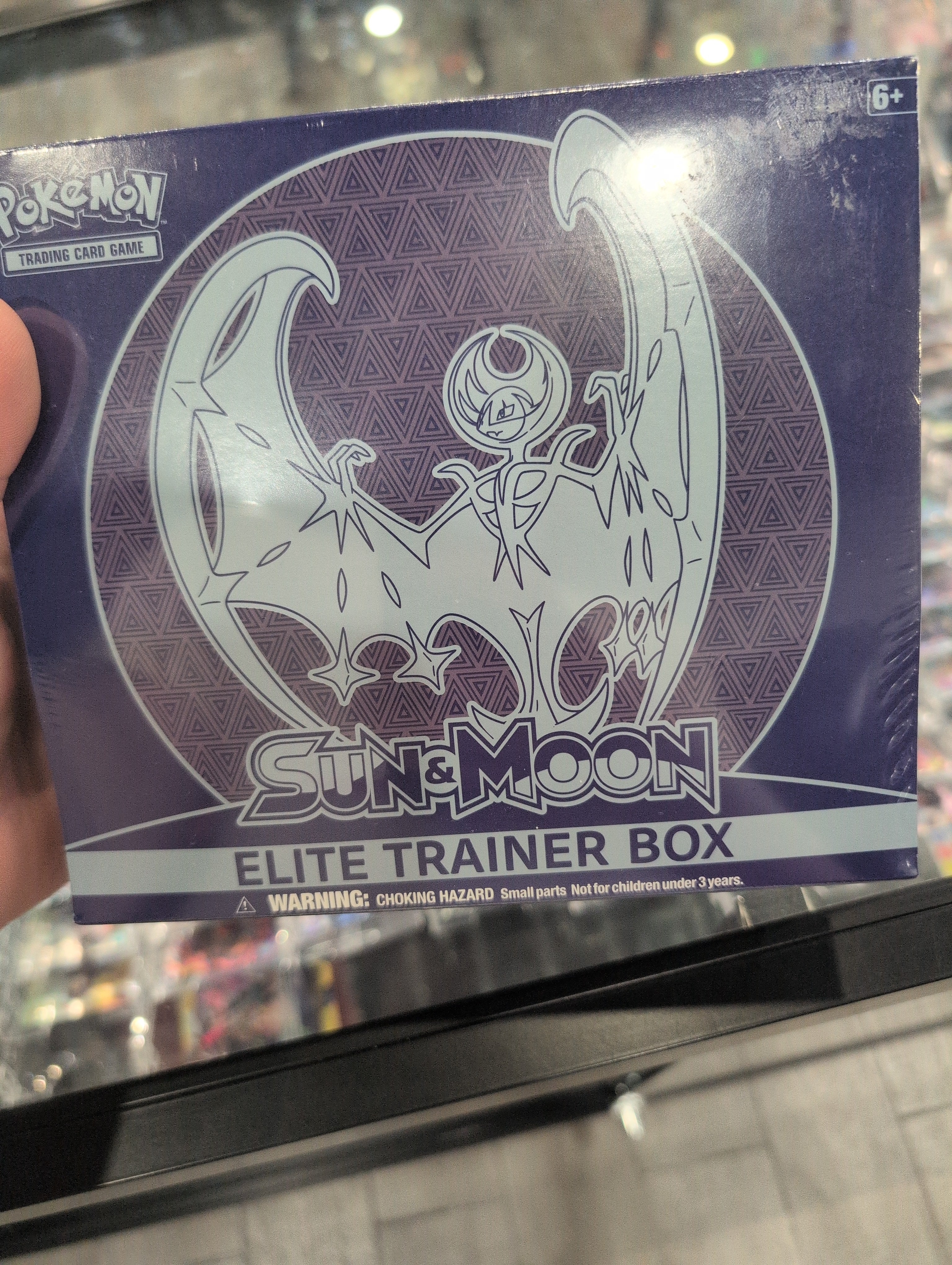 Pokemon: Sun and Moon Elite Trainer Box